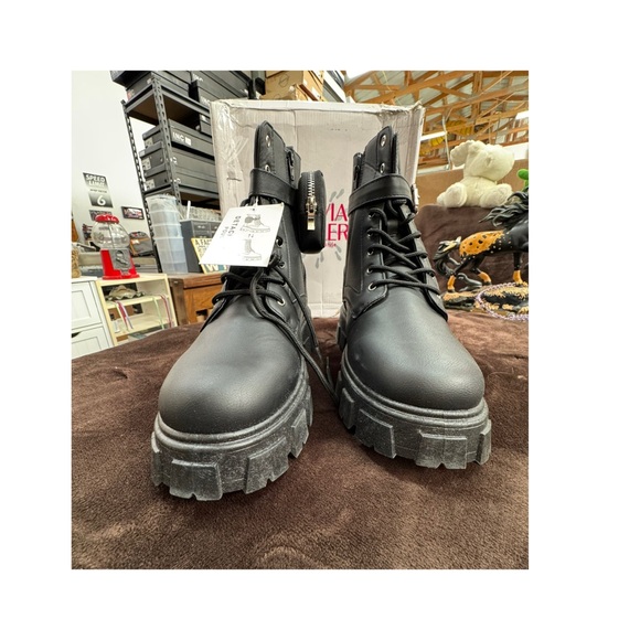 Olivia Miller ankle boots with detachable pouches 8.5 - Picture 4 of 13